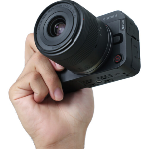 Canon R50V Con Lente 14-30mm