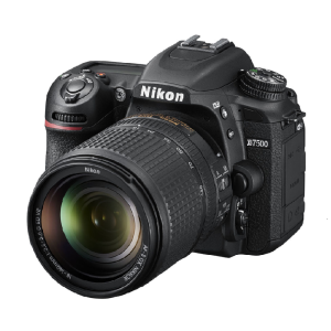 Cámara Nikon D7500 + Lente 18 - 140mm