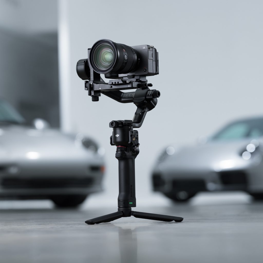 DJI RS 5 Estabilizador Profesional para Cámaras Mirrorless y DSLR